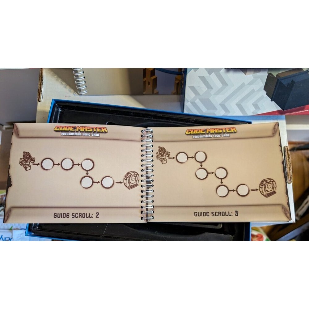 Thinkfun CODE MASTER Programming Logic Minecraft style Board Game complete Fun - Picture 6 of 10
